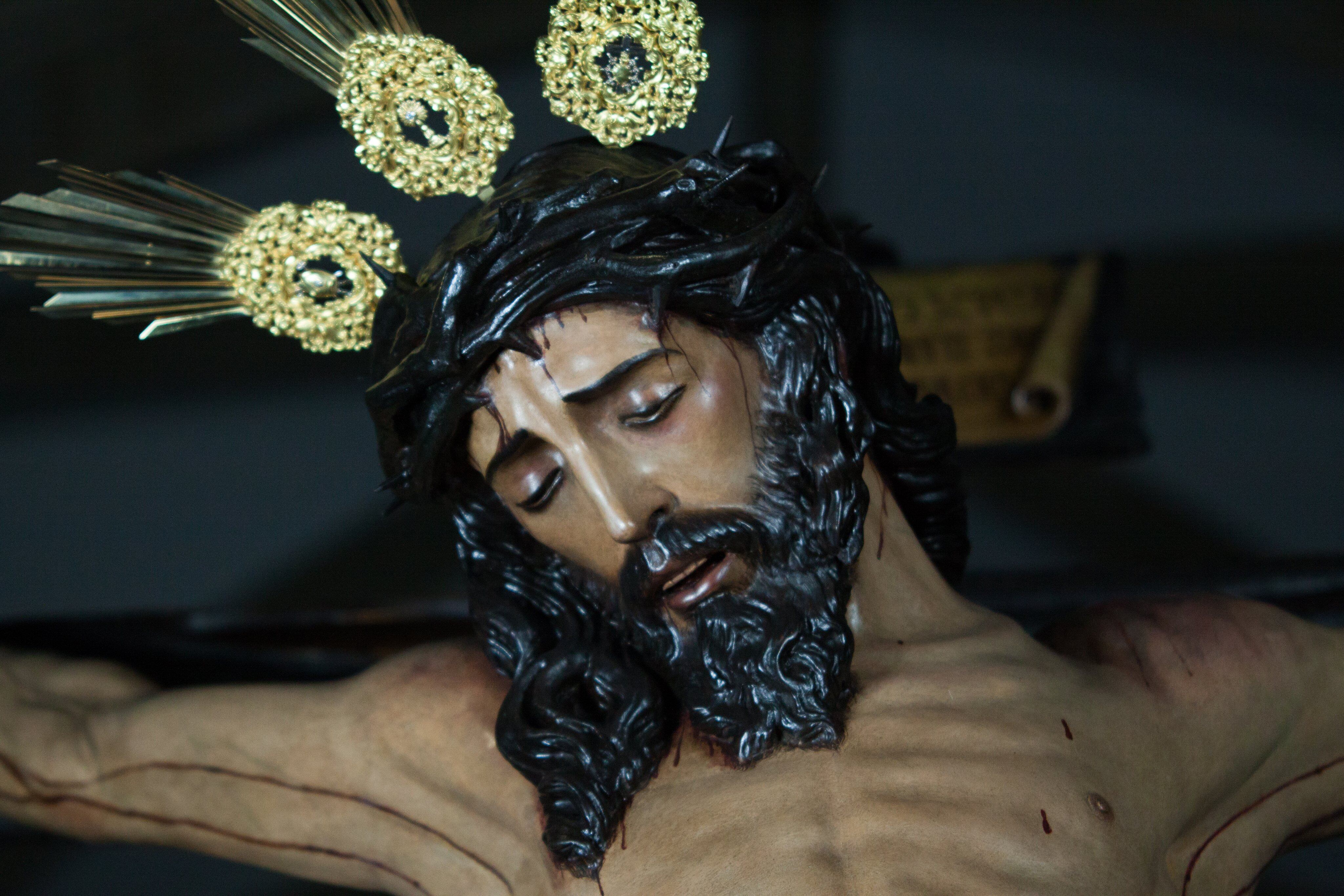 El Cristo de la Buena Muerte de la Hermandad de La Hiniesta sale este año a partir de las 13:00 horas