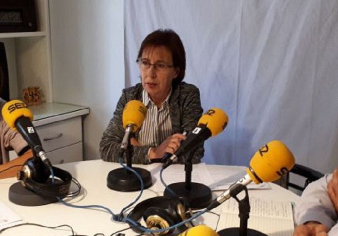 Imagen de archivo de Carmen Miravalles en una entrevista a Radio Aranda Cadena SER