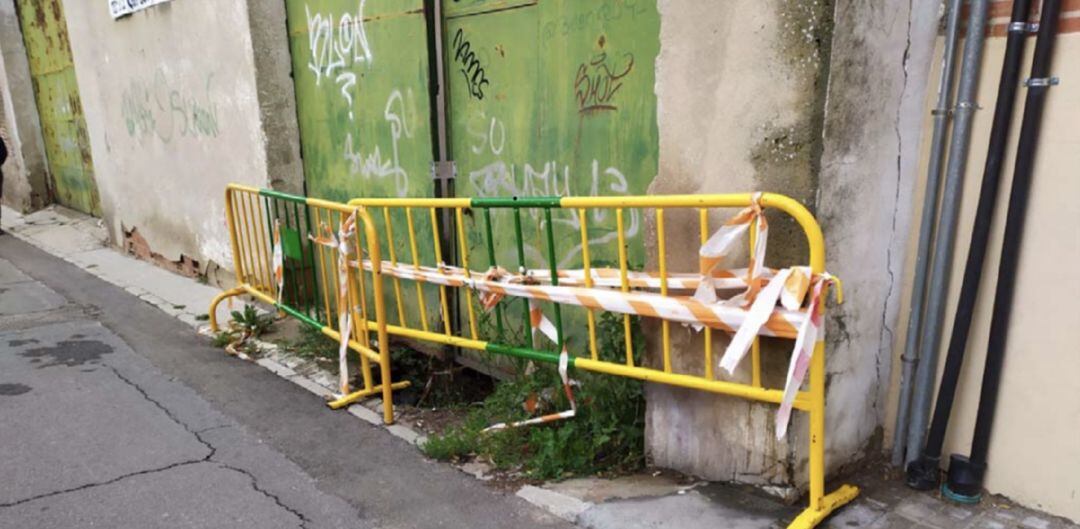 Un nuevo agujero, en esta ocasión en la calle Troncoso, preocupa a Gana Medina