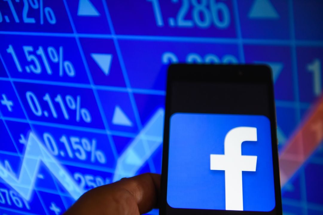 La Comisión Europea (CE) abre este viernes una investigación antimonopolio a Facebook.