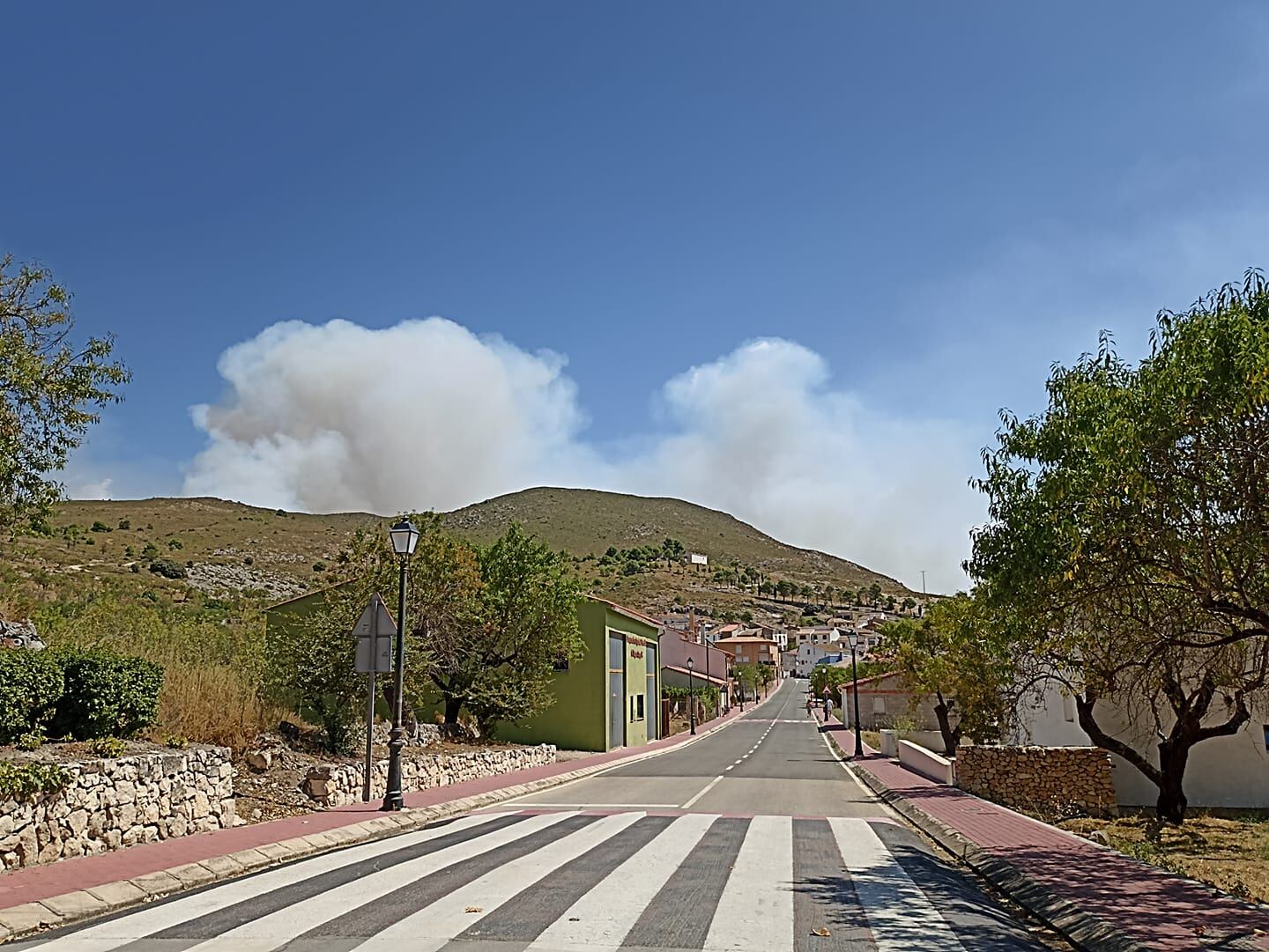 Los municipios del Comtat afectados por el incendio de Vall d&#039;Ebo tendrán un mes para presentar las estimaciones de daños.