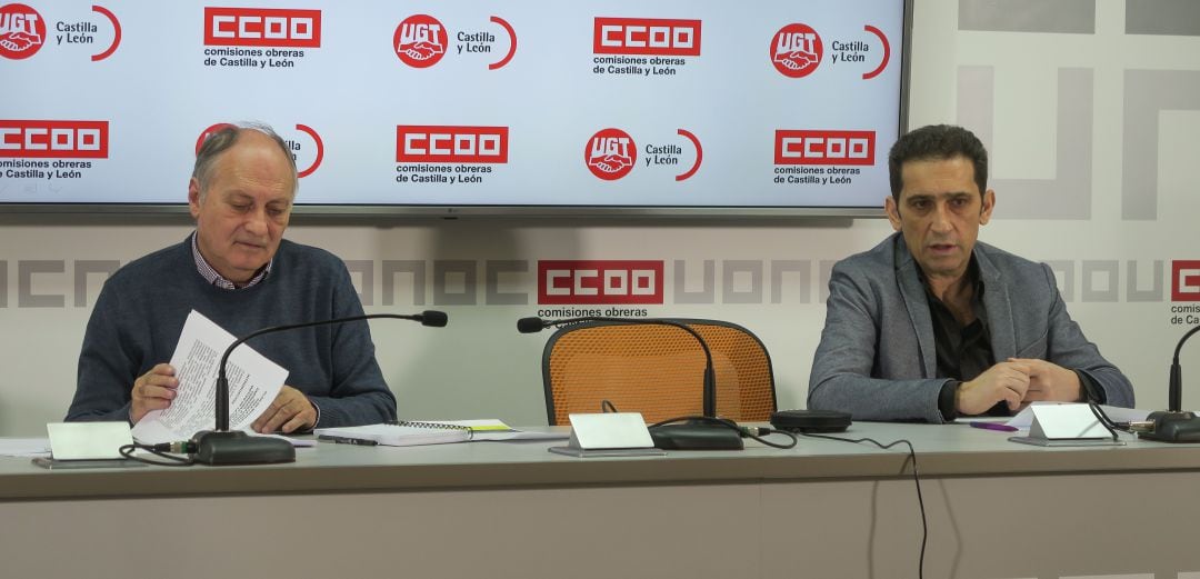 Imagen de archivo de los responsables de CCOO y UGT