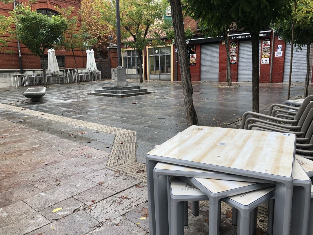 Terrazas en el barrio romántico cerradas por la pandemia