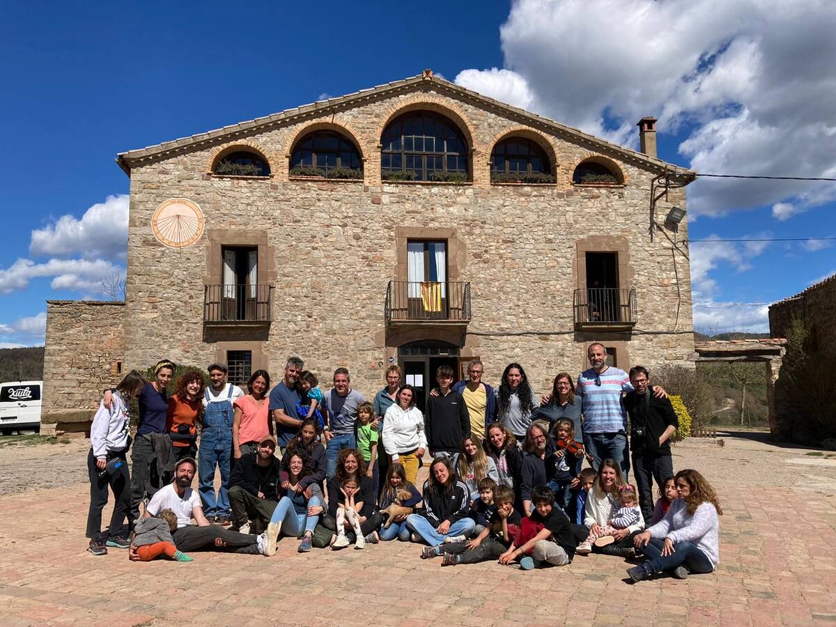 "Passar un dol no és només plorar, és « Dol i fa sol»"