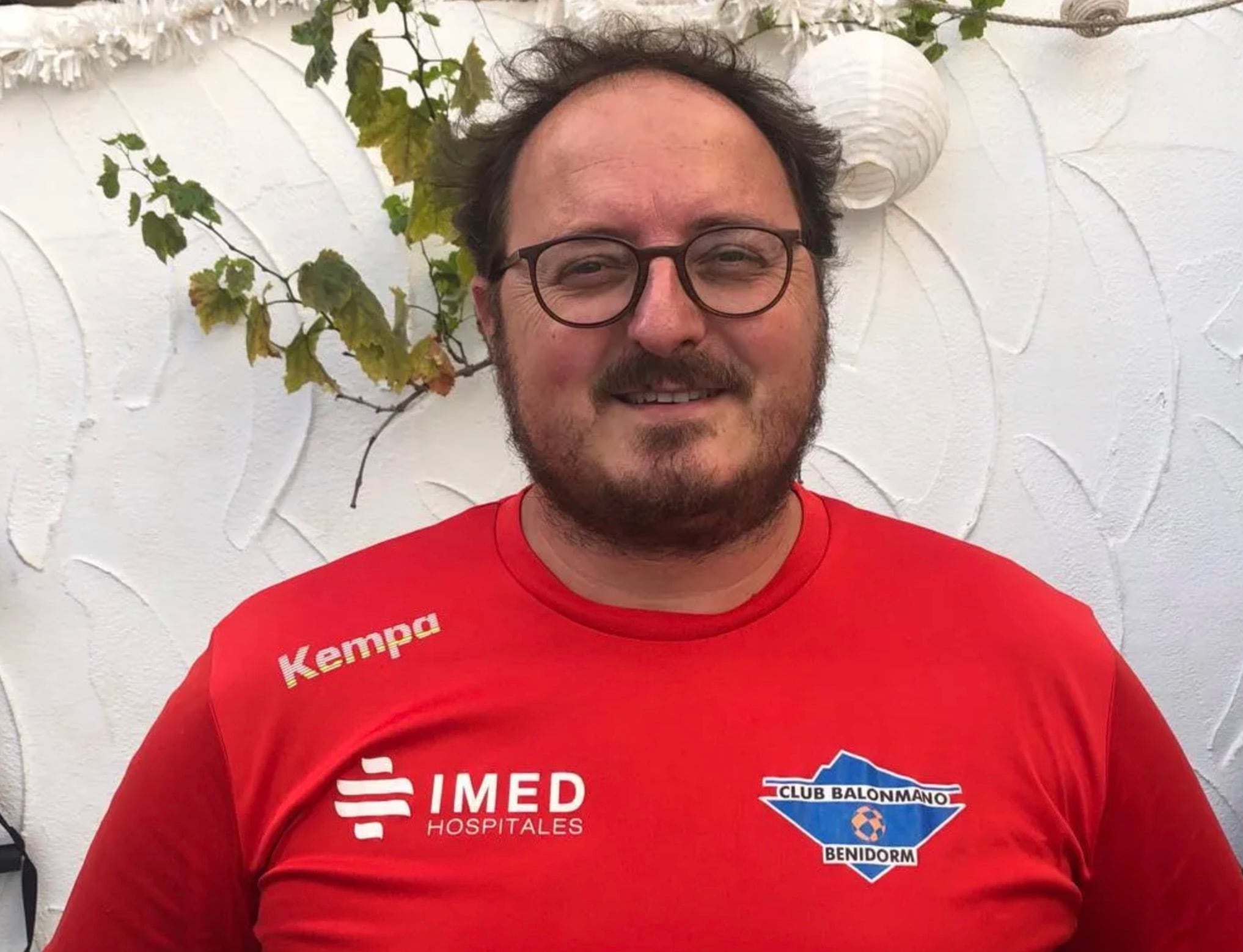 Carlos Esteve volverá al Club Balonmano Benidorm al frente del equipo femenino