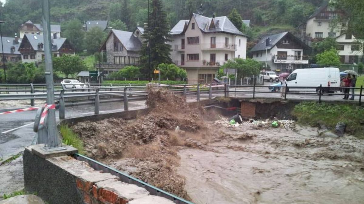 L'equivalent a 9.500 piscines va baixar per la Garona amb la riuada