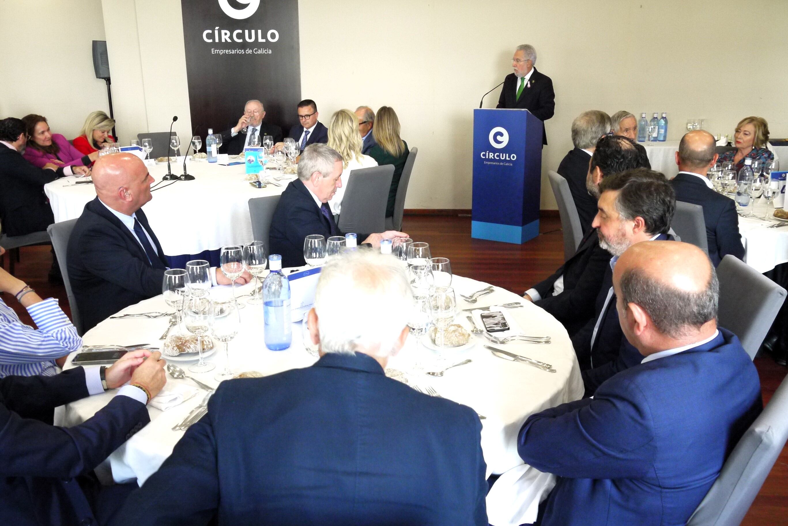 Miguel Ángel Santalices, presidente del Parlamento de Galicia, en el encuentro del Círculo de Empresarios de Galicia en Vigo