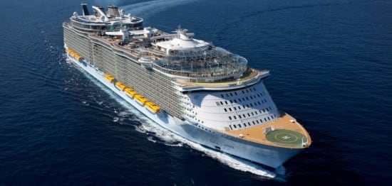 Una imagen del crucero más grande del mundo, l&#039;Oasis of the Seas, que este año ha pasado por Barcelona