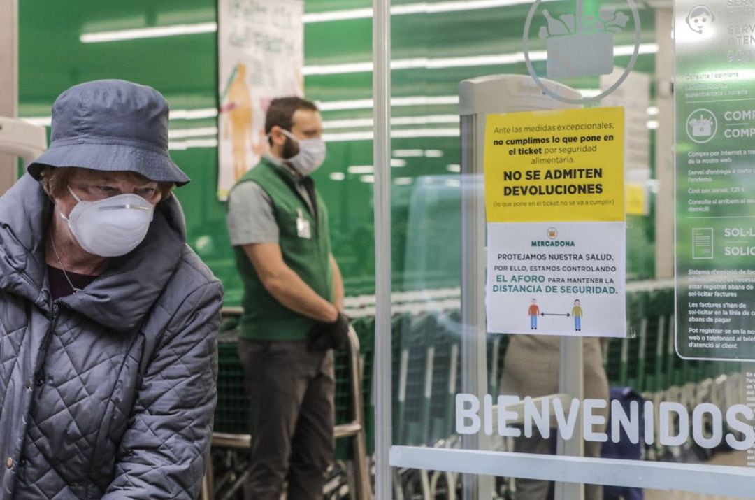 Cada cadena de supermercados ha adoptado una decisión sobre la apertura en festivos.