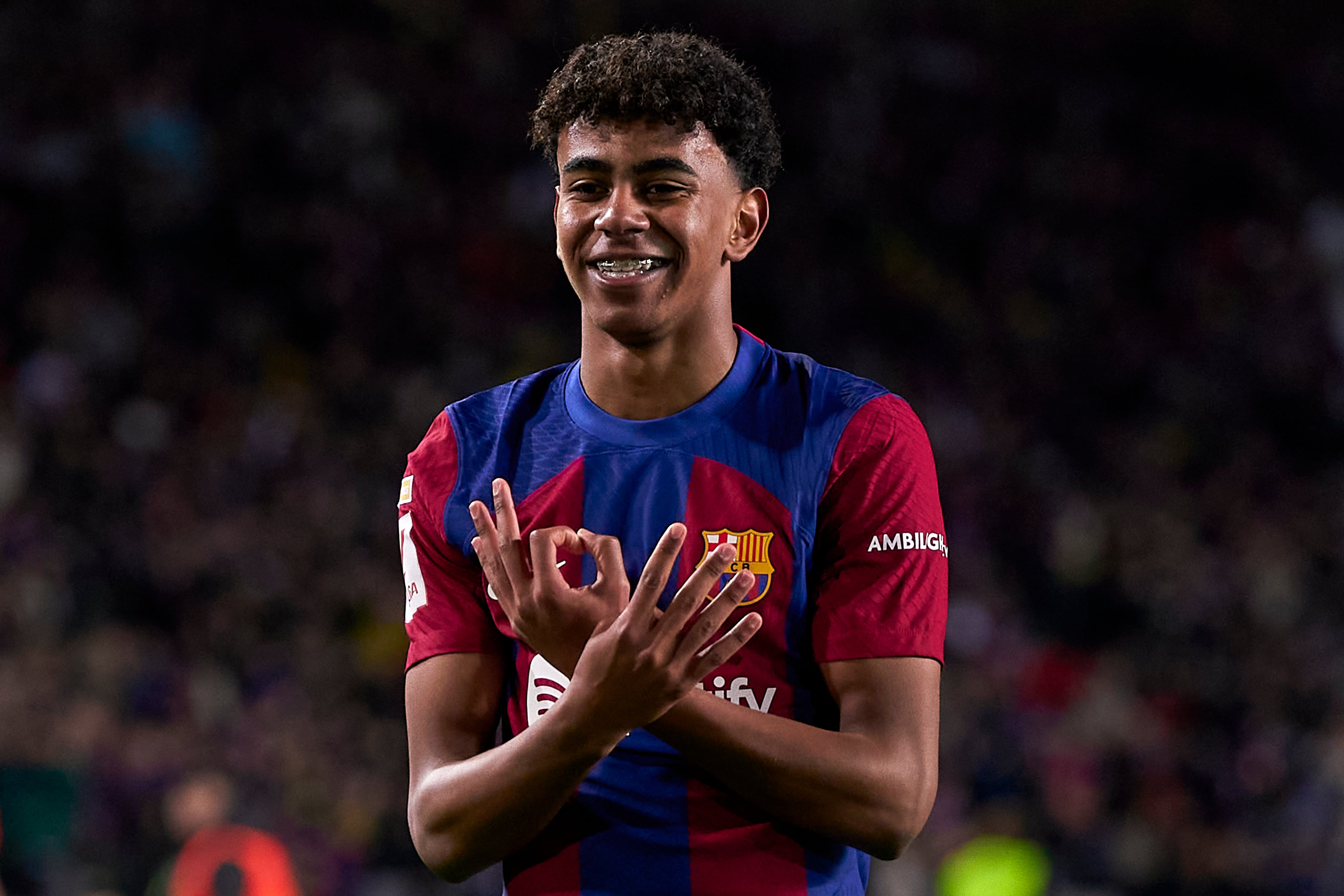 Lamine Yamal celebra un gol con el FC Barcelona. (Photo by Pedro Salado/Getty Images)