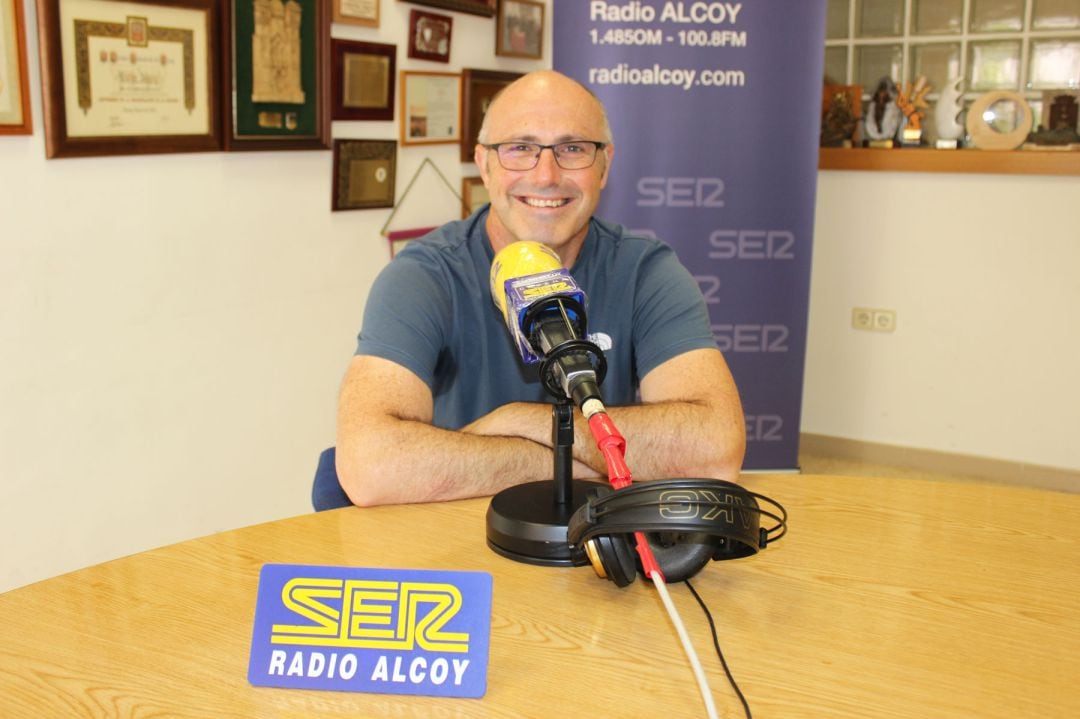 Germán Pérez Botí, arqueólogo y profesor, encargado de las excavaciones