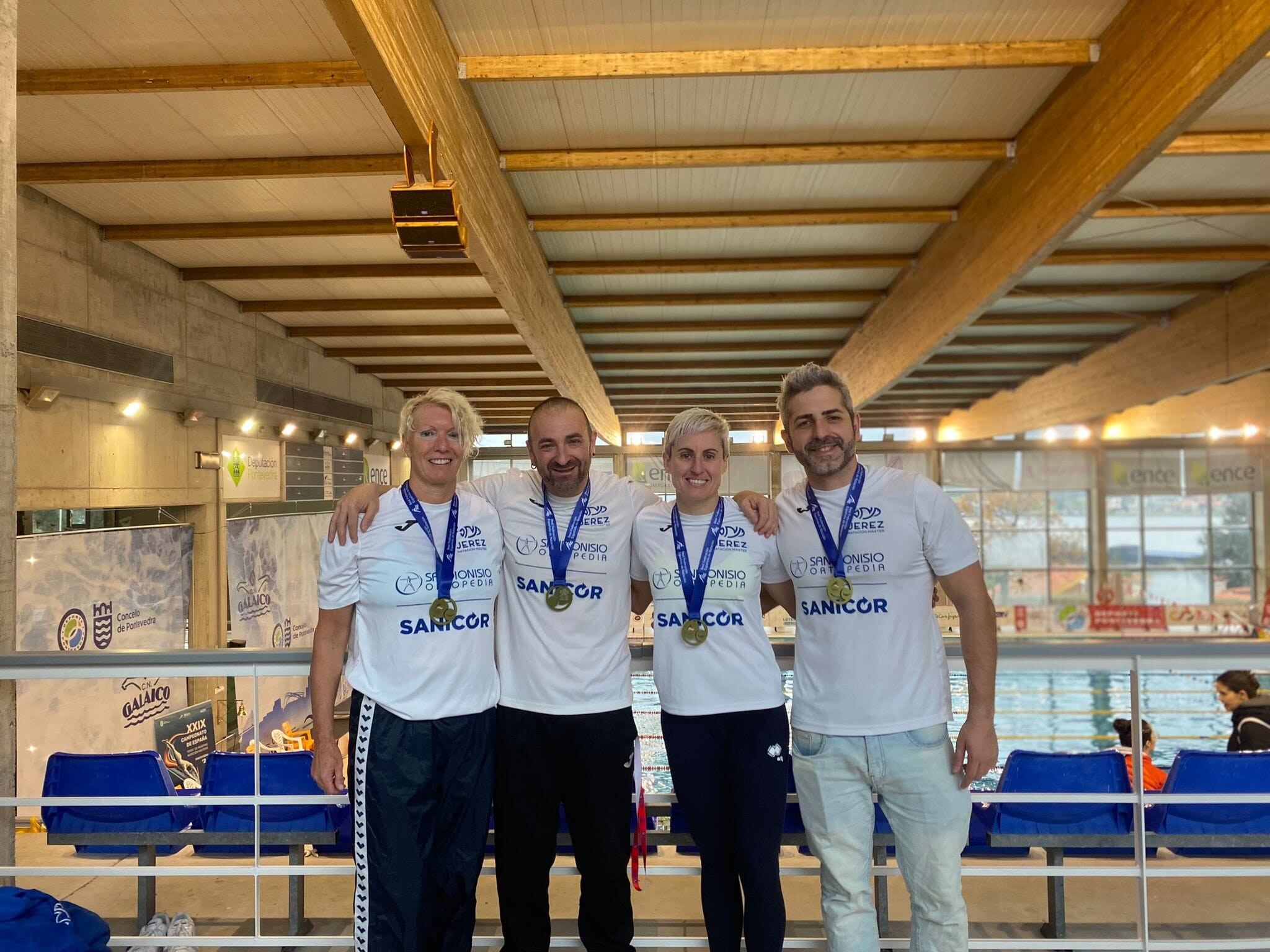 Nadadores del Jerez Máster