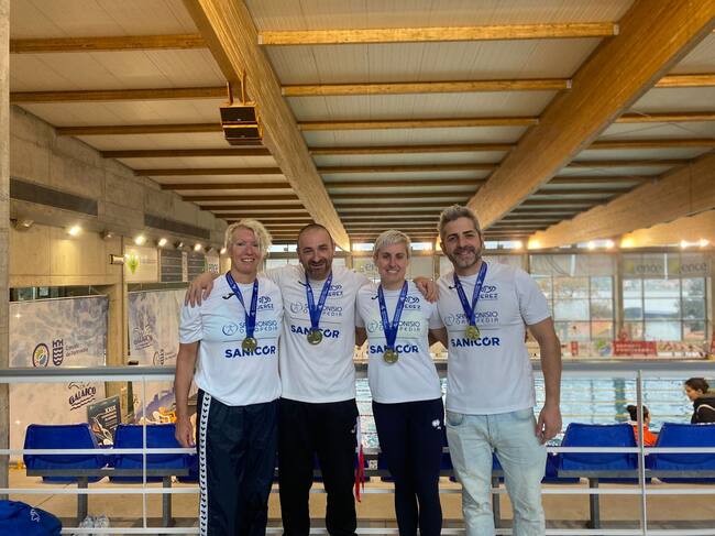 Nadadores del Jerez Máster