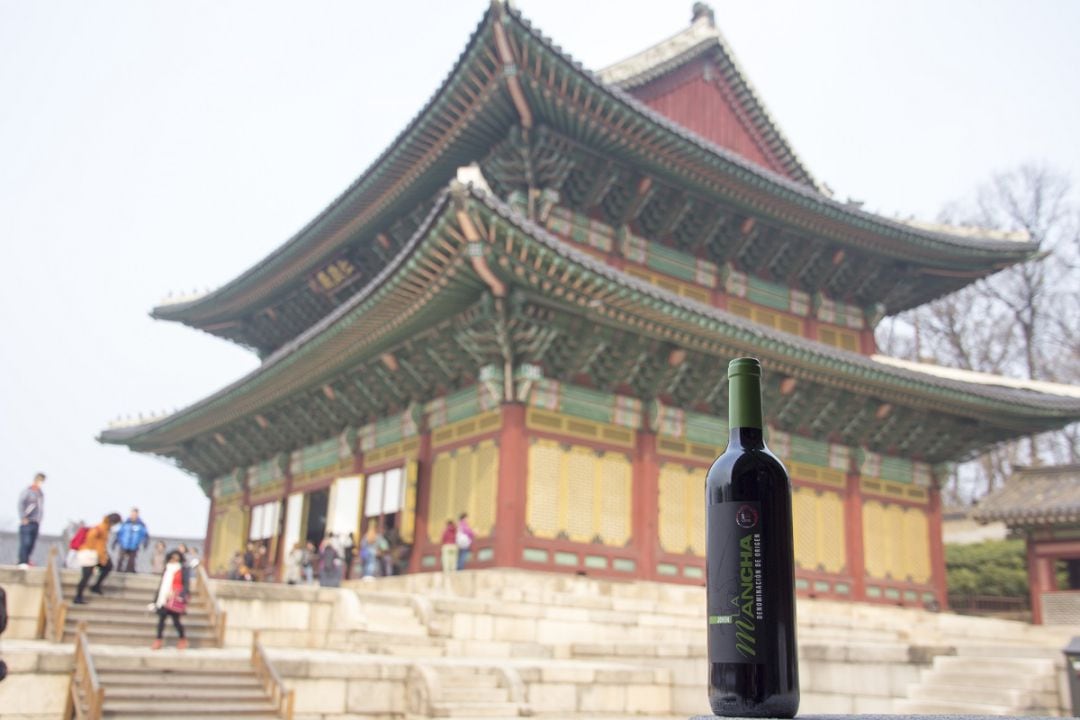 Botella de vino castellanomanchego en China