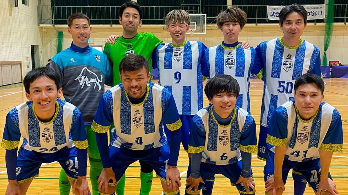 El equipo de Fútbol Sala de Japón que lleva la cerámica y los colores de Talavera de la Reina en su camiseta