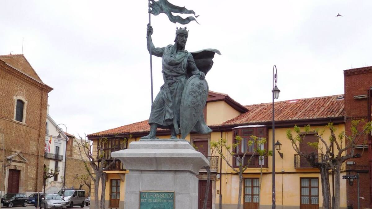 Arquitectura leonesa - La fiebre por la escultura historicista de León (09/05/2019)