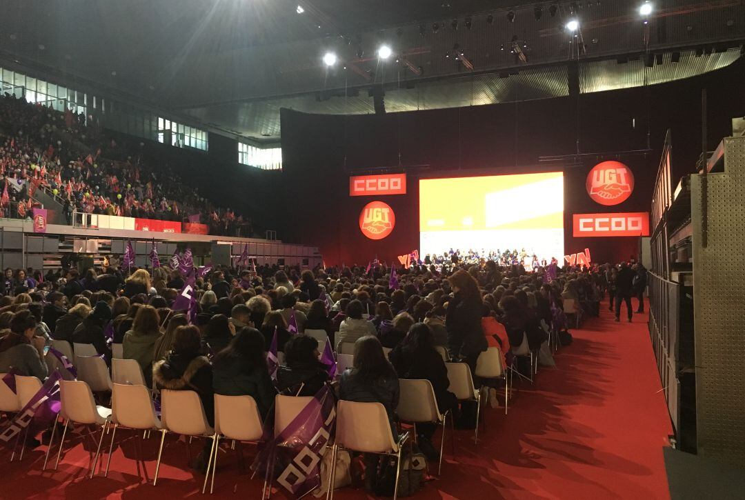 Acto de los sindicatos UGT y CCOO en la Caja Mágica de Madrid 