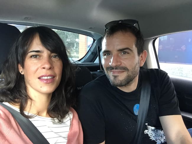 Cristina Lafarga Merlo junto a su pareja, Diego Berlanga Ramos, emprendedores en Sotos (Cuenca).