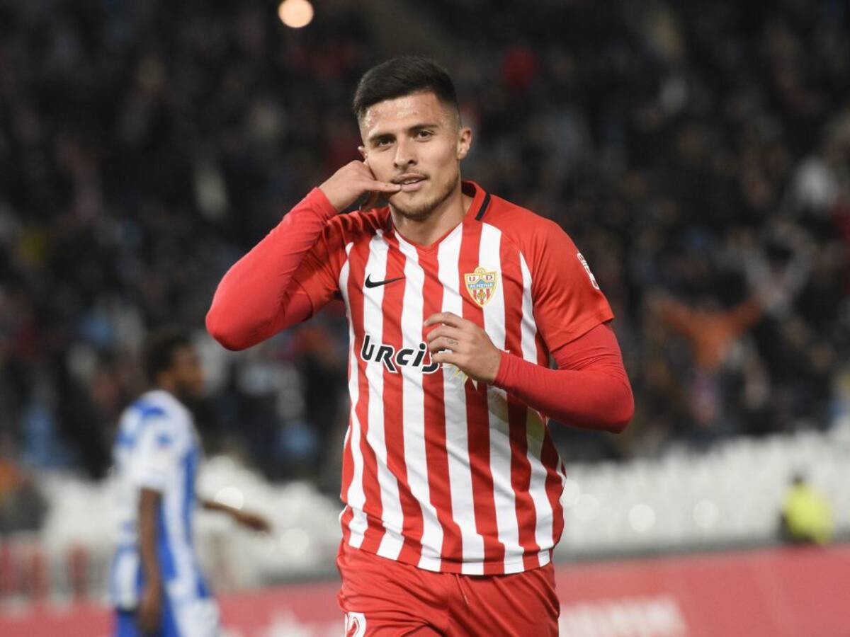 El Almería mantiene el guión en casa