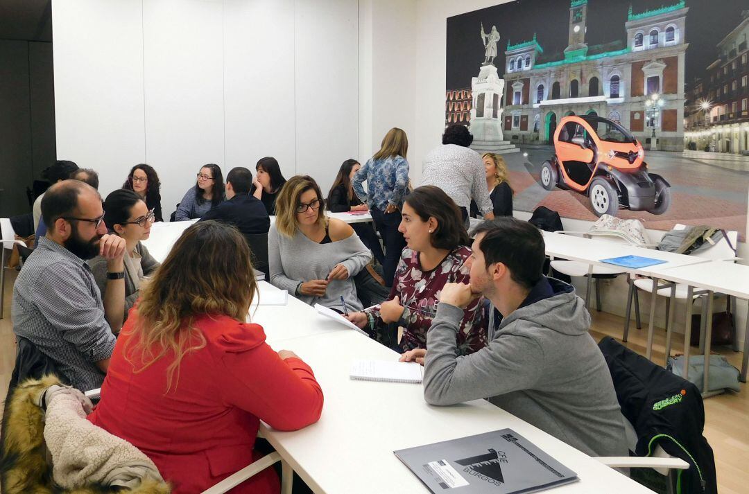 Imagen de archivo de una lanzadera de empleo en Valladolid