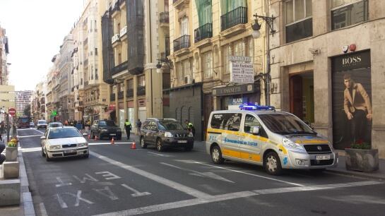 Control de velocidad en plena calle La Paz