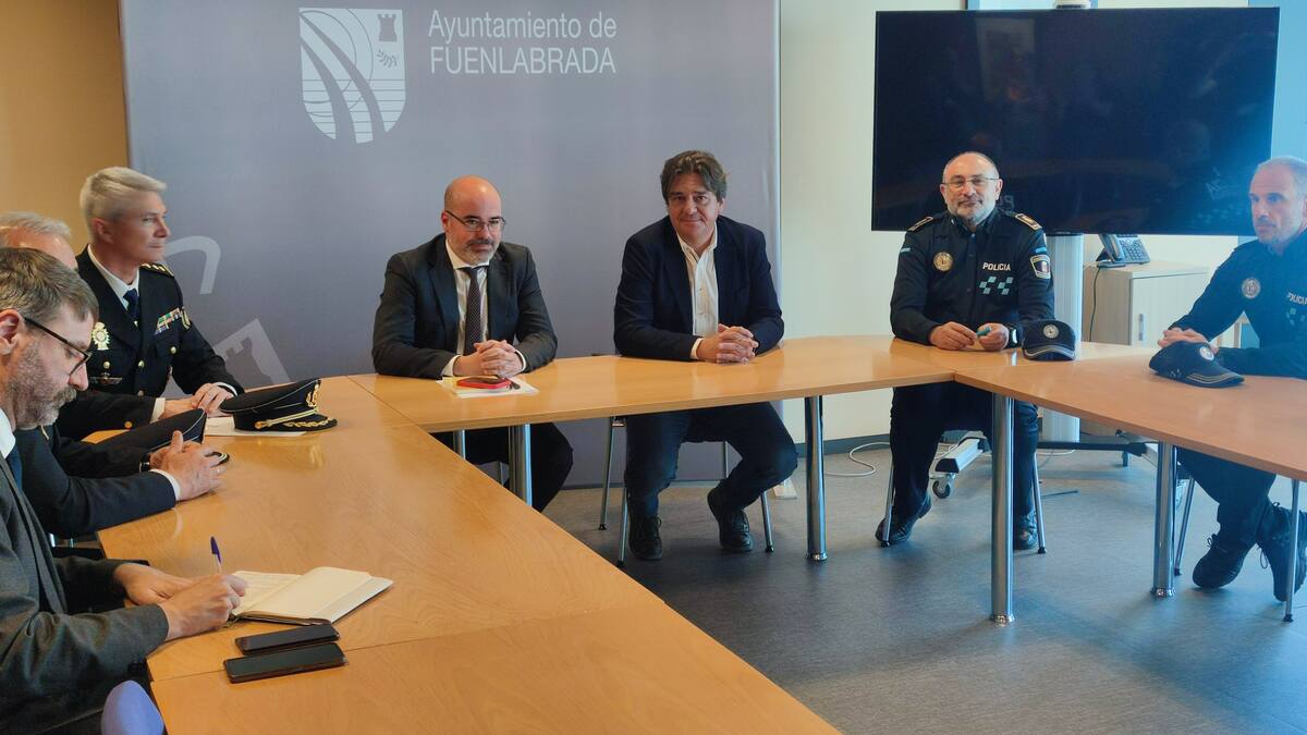 Francisco Martín, delegado del Gobierno en la Comunidad de Madrid, habla sobre el 'modelo Fuenlabrada' en seguridad ciudadana.