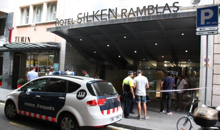 Un ferit en un tiroteig a prop de la Rambla de Barcelona