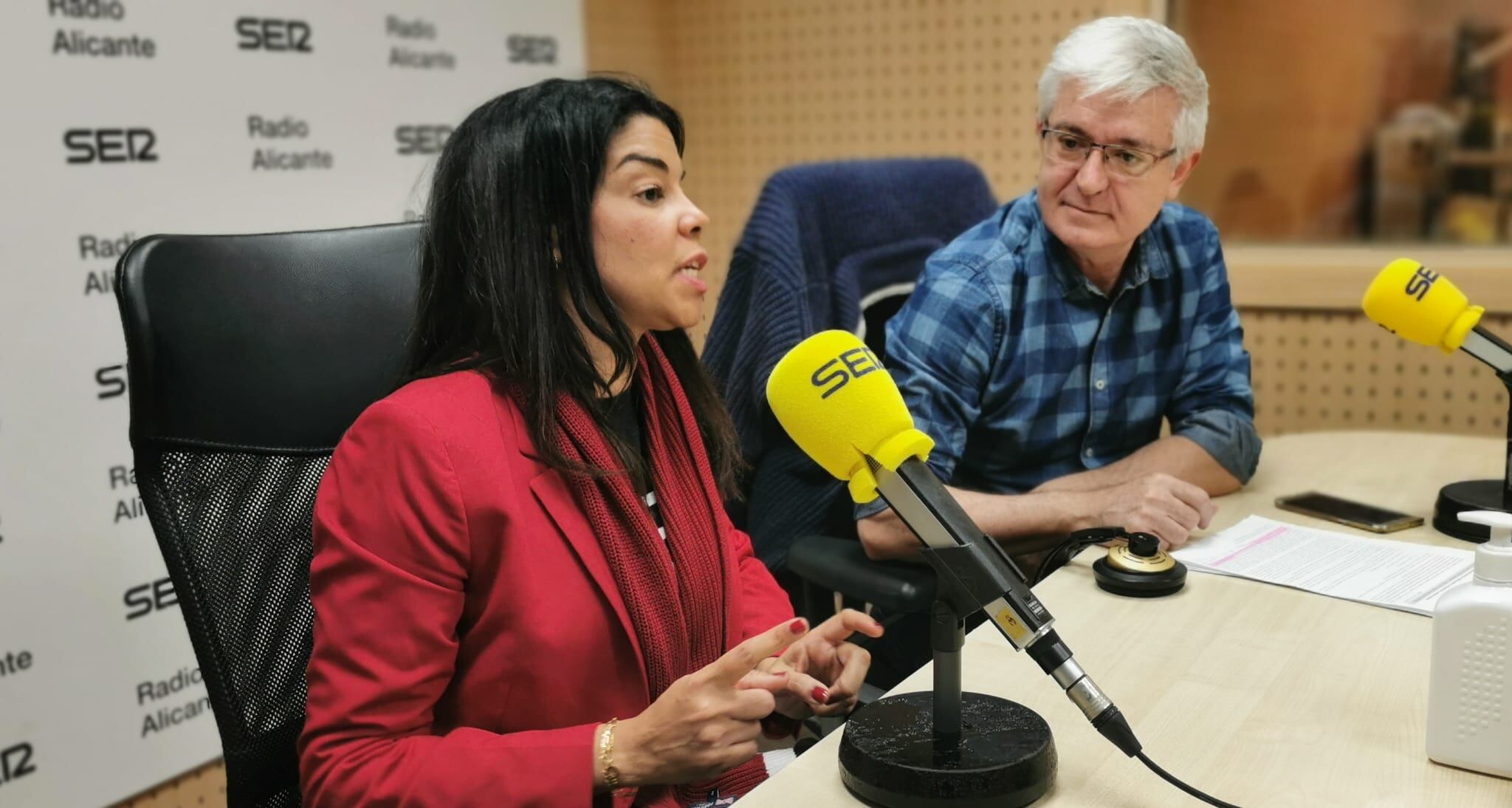 Yaissel Sánchez y Paco García en un momento de la entrevista en Hoy por Hoy Alicante