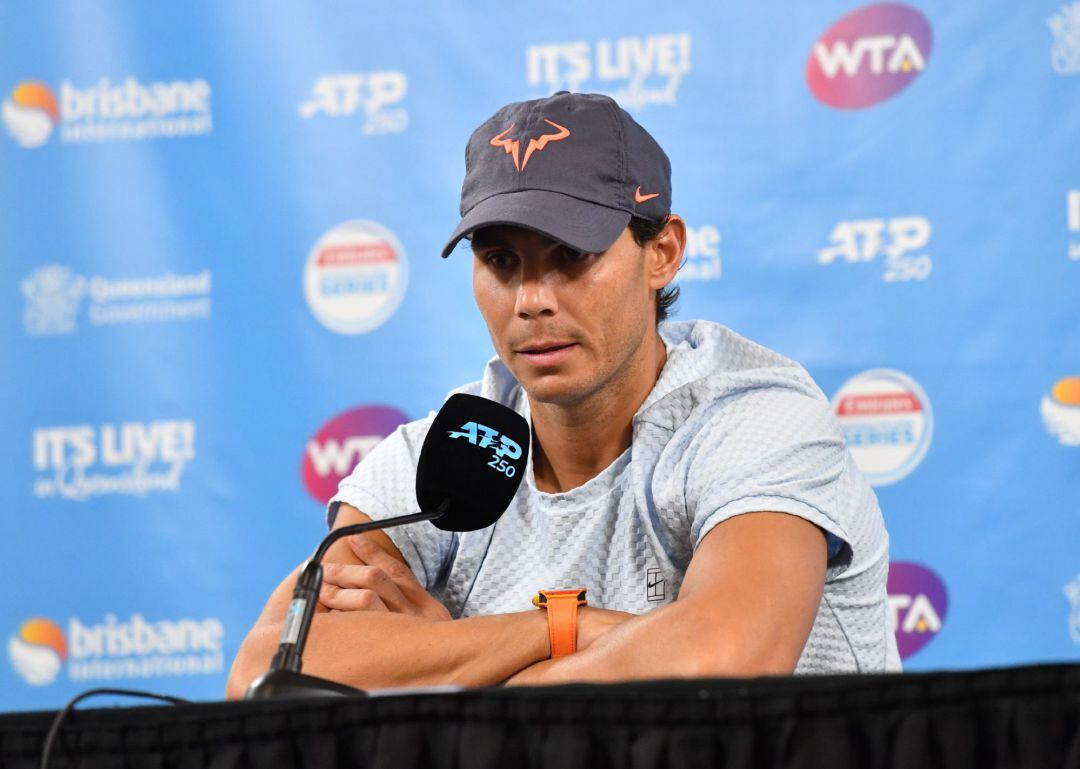 El tenista español Rafael Nadal anuncia su retirada del torneo de Brisbane