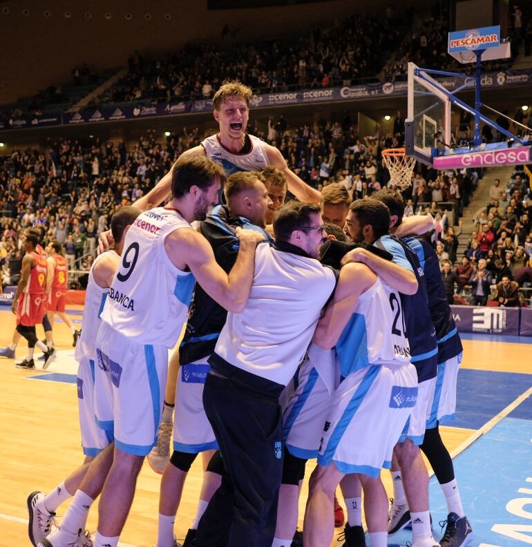 Los jugadores del Obradoiro intentarán cerrar la temporada sumando más victorias