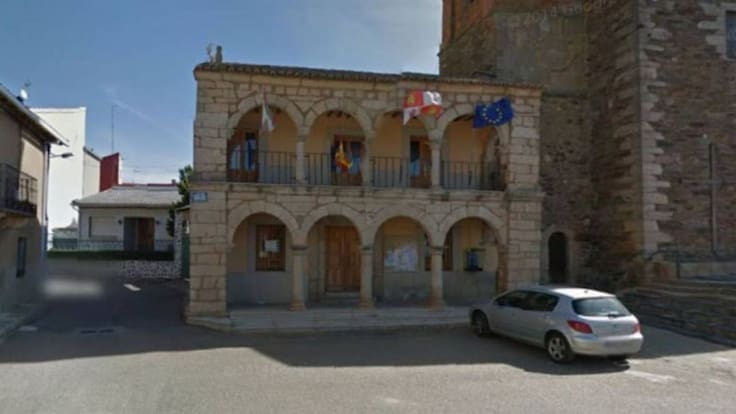 El alcalde de Carbajales de Alba asegura no tener noticia de la contaminación del agua a causa de nitratos