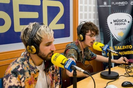 Isla Bikin en Radio Córdoba