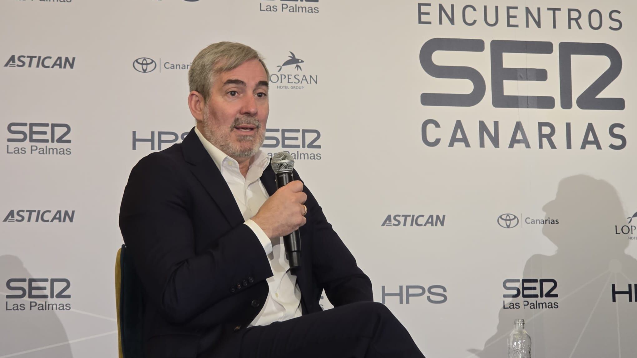 Fernando Clavijo, presidente del Gobierno regional, en un Encuentro SER Canarias