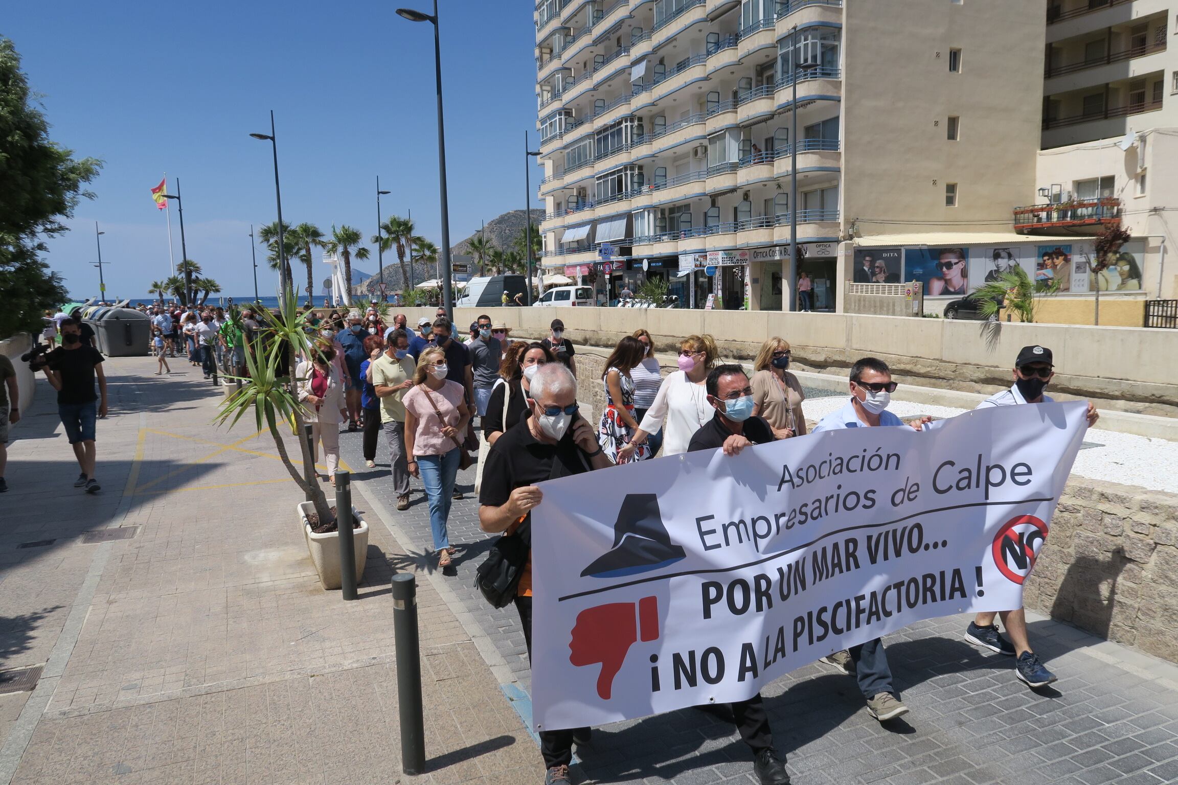 Movilización en Calp contra la piscifactoría en 2021