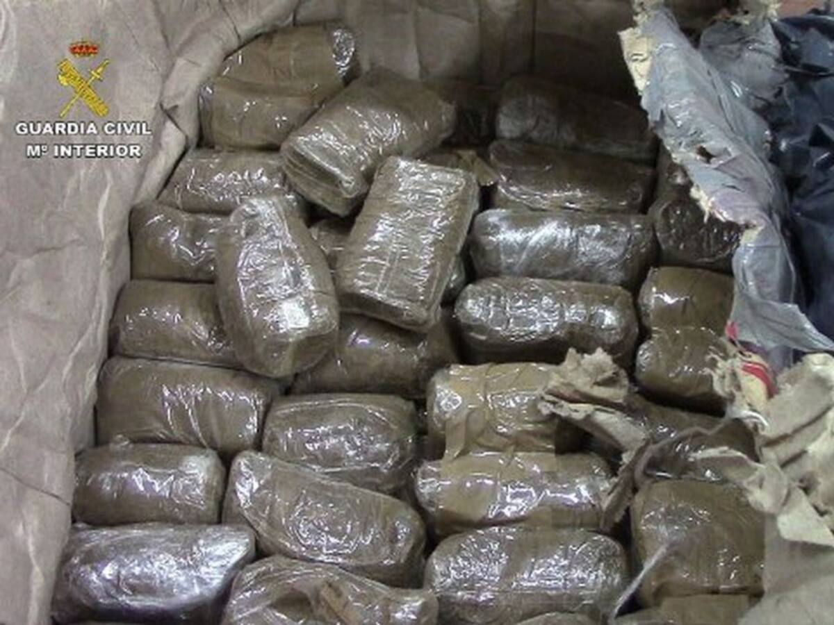 Desarticulada una banda de narcos que introducía hachís a través de embarcaciones recreativas
