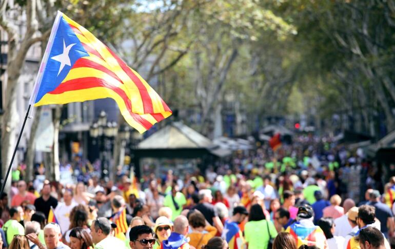 Vista de Las Ramblas de Barcelona en la Diada de 2017