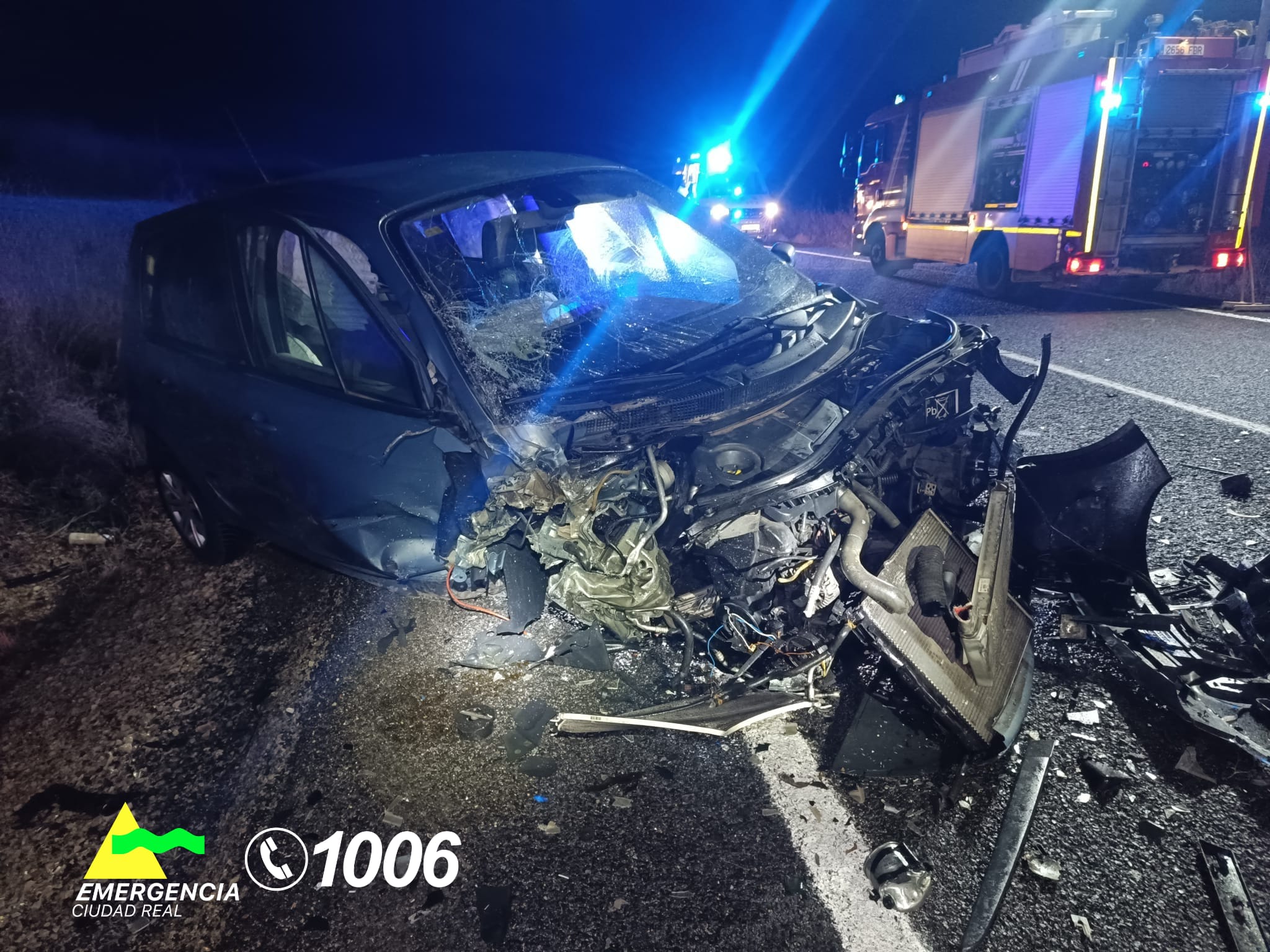 Así ha quedado uno de los vehículos tras el choque fronto-lateral en la carretera La Solana-Membrilla