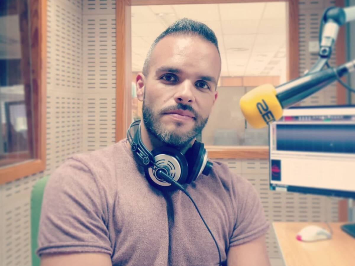 Comentario David Perdomo: "Carta a los irresponsables políticos "