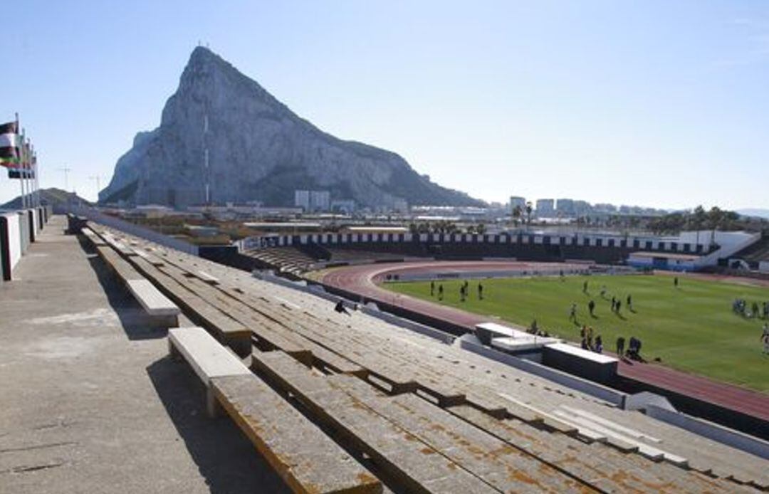 Estadio Municipal de la Línea de la Concepción