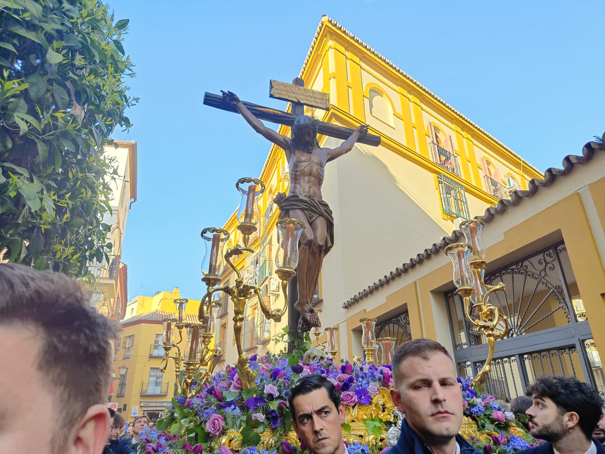 El Cristo de las Almas de Los Javieres, durante el Vía Crucis de las Cofradías de Sevilla que protagonizó el pasado 27 de febrero