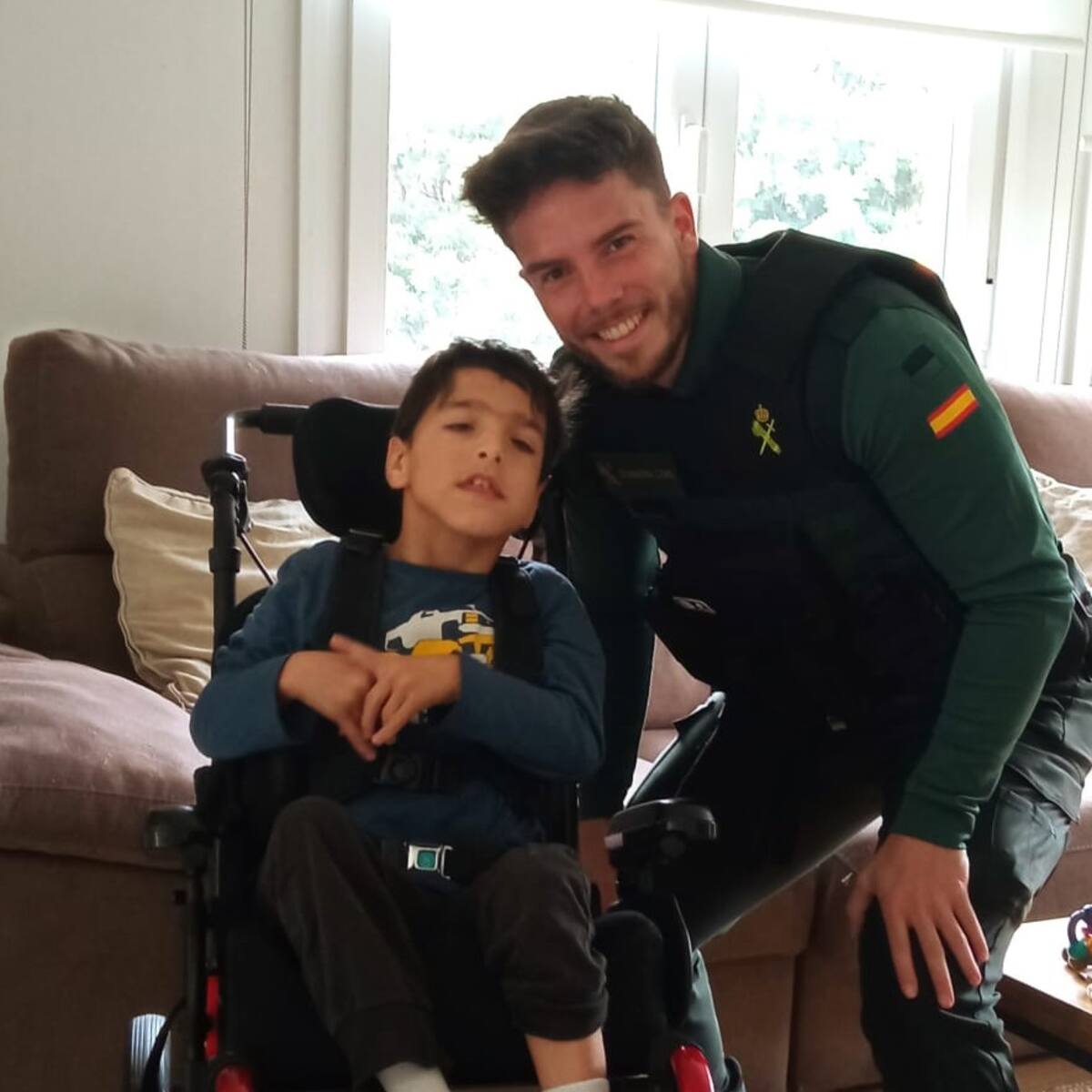 La Guardia Civil salva a un menor que se había atragantado con un tapón en Valdeolmos-Alalpardo