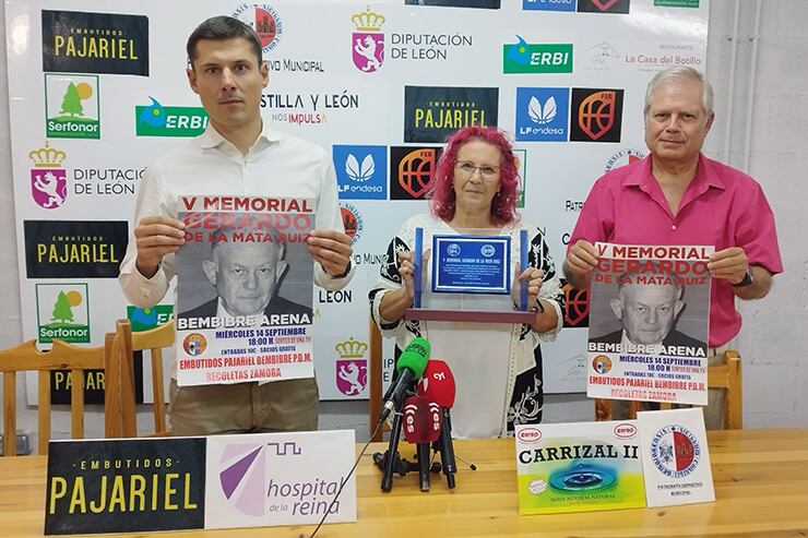 Primer partido de pretemporada en el Bembibre Arena tras la victoria de las bercianas en Vitoria ante el Araski