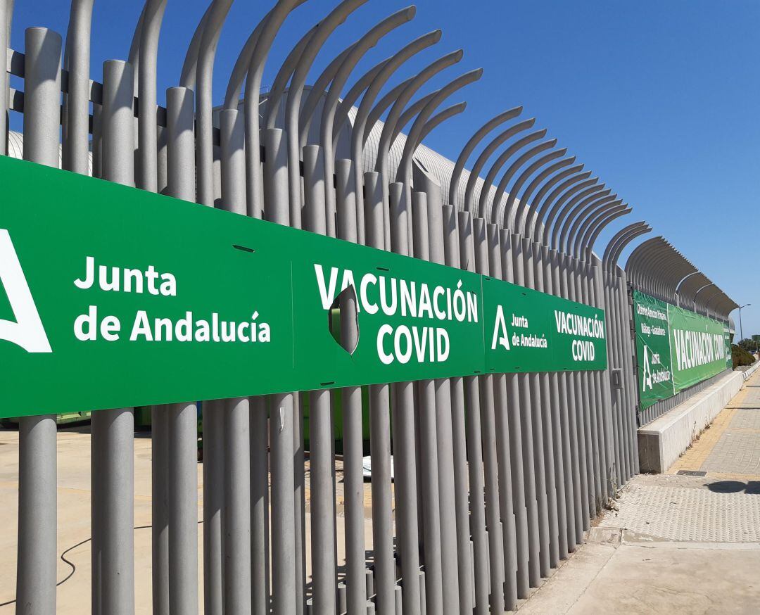 Un total de 984.770 ciudadanos (+7.688) tienen al menos una dosis inoculada 