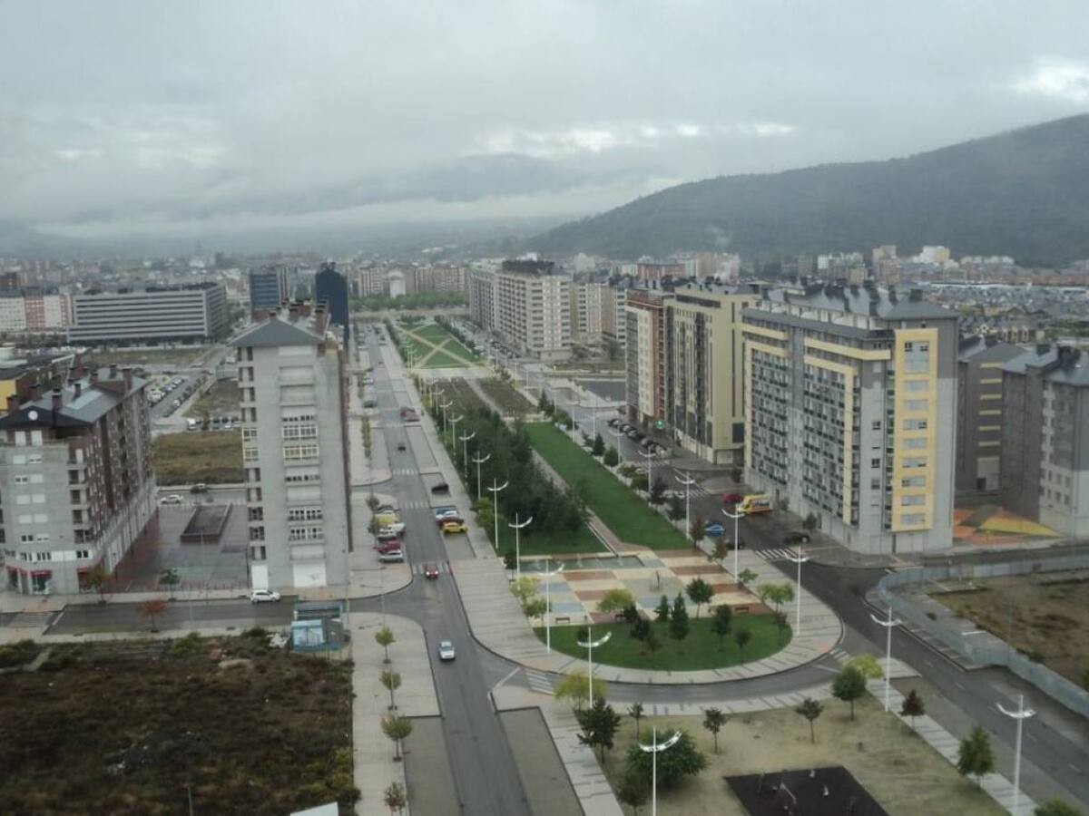 Piden cambiar el nombre del bulevar Juan Carlos I por el de 'bulevar 8 de Marzo'