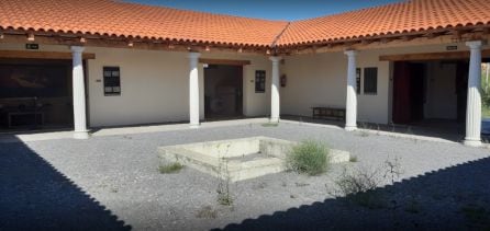 La Domus, en Carucedo