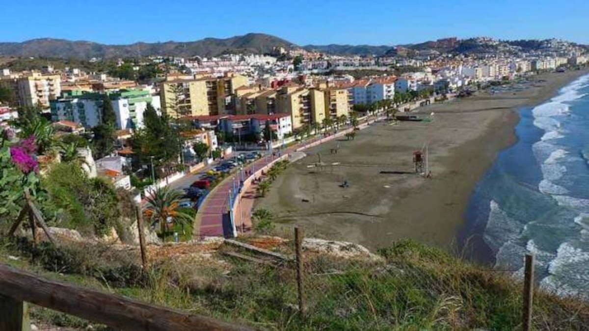 La plataforma Ciudadana por la Defensa de la Sanidad Pública en Rincón de la Victoria vuelve a convocar movilizaciones de protesta a finales de octubre