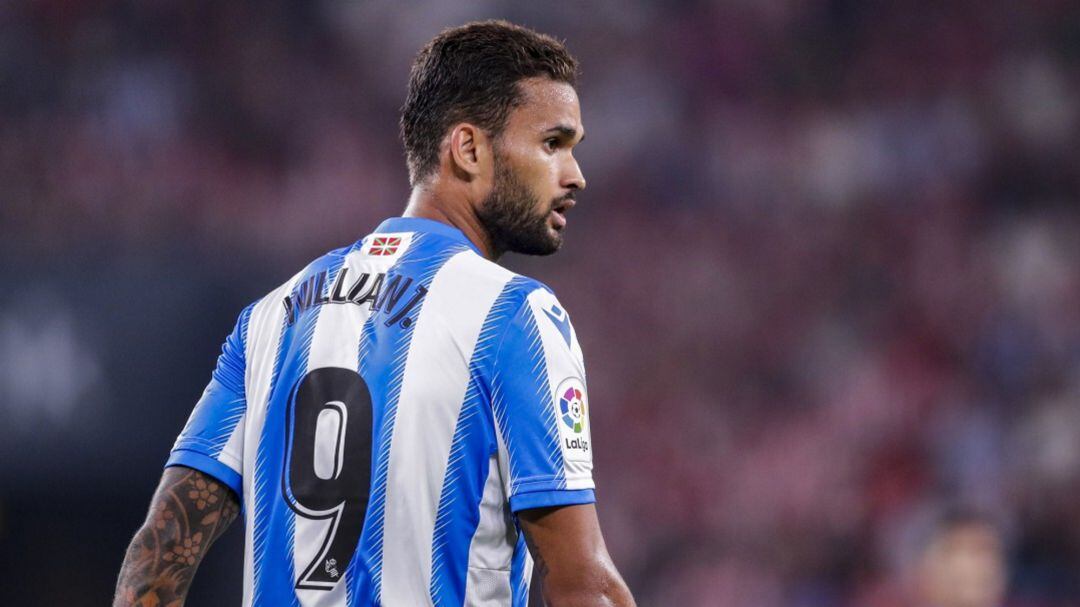 Willian José durante un partido con la Real