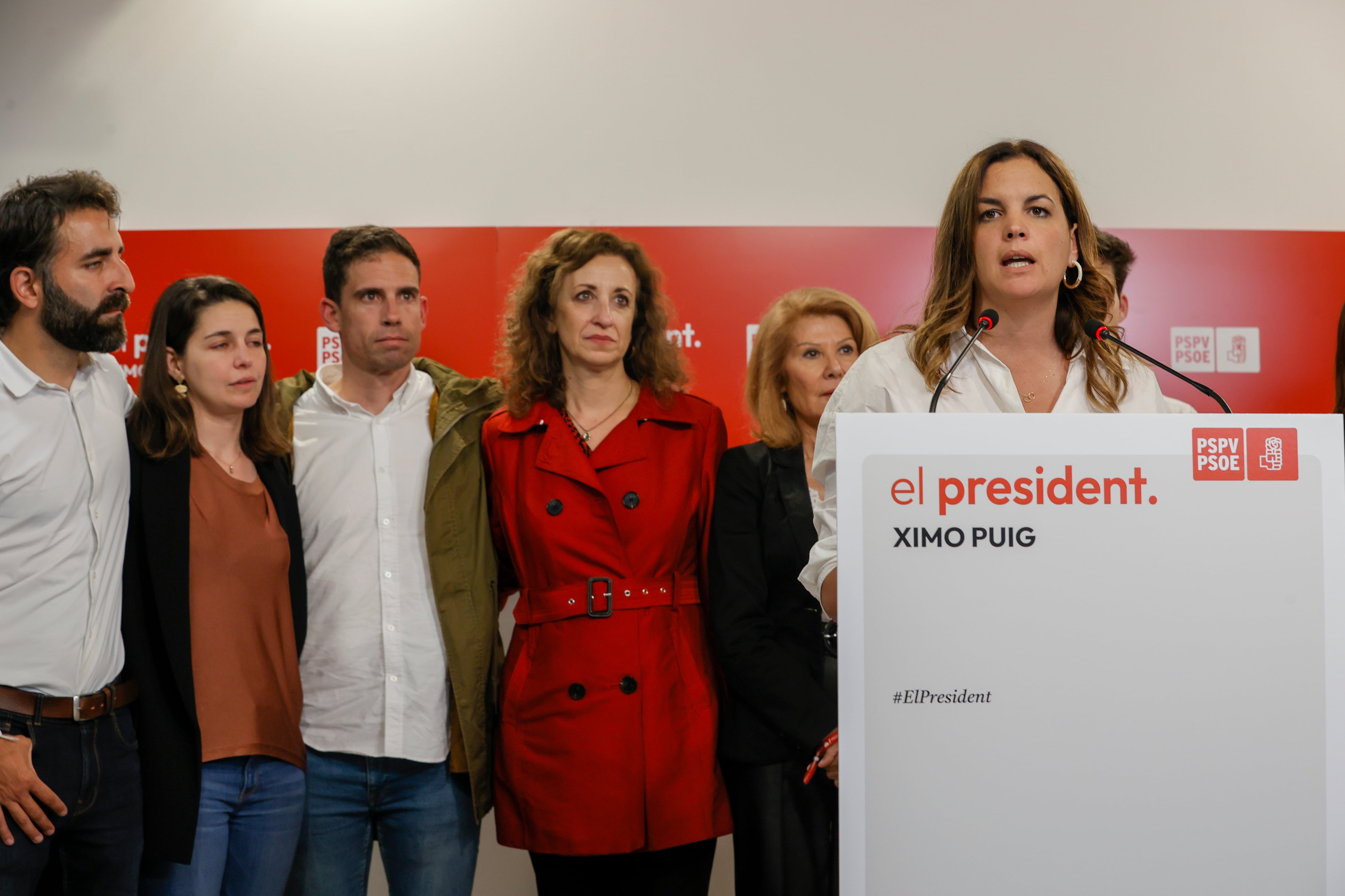 GRAFCVA3709. VALENCIA, 28/05/2023.-La candidata del PSPV a la alcadía de Valencia, Sandra Gómez, tras su comparecencia ante la prensa y reconocer la derrota ante la candidata del PPCV Maria Jose Catalá.EFE/ Juan Carlos Cárdenas
