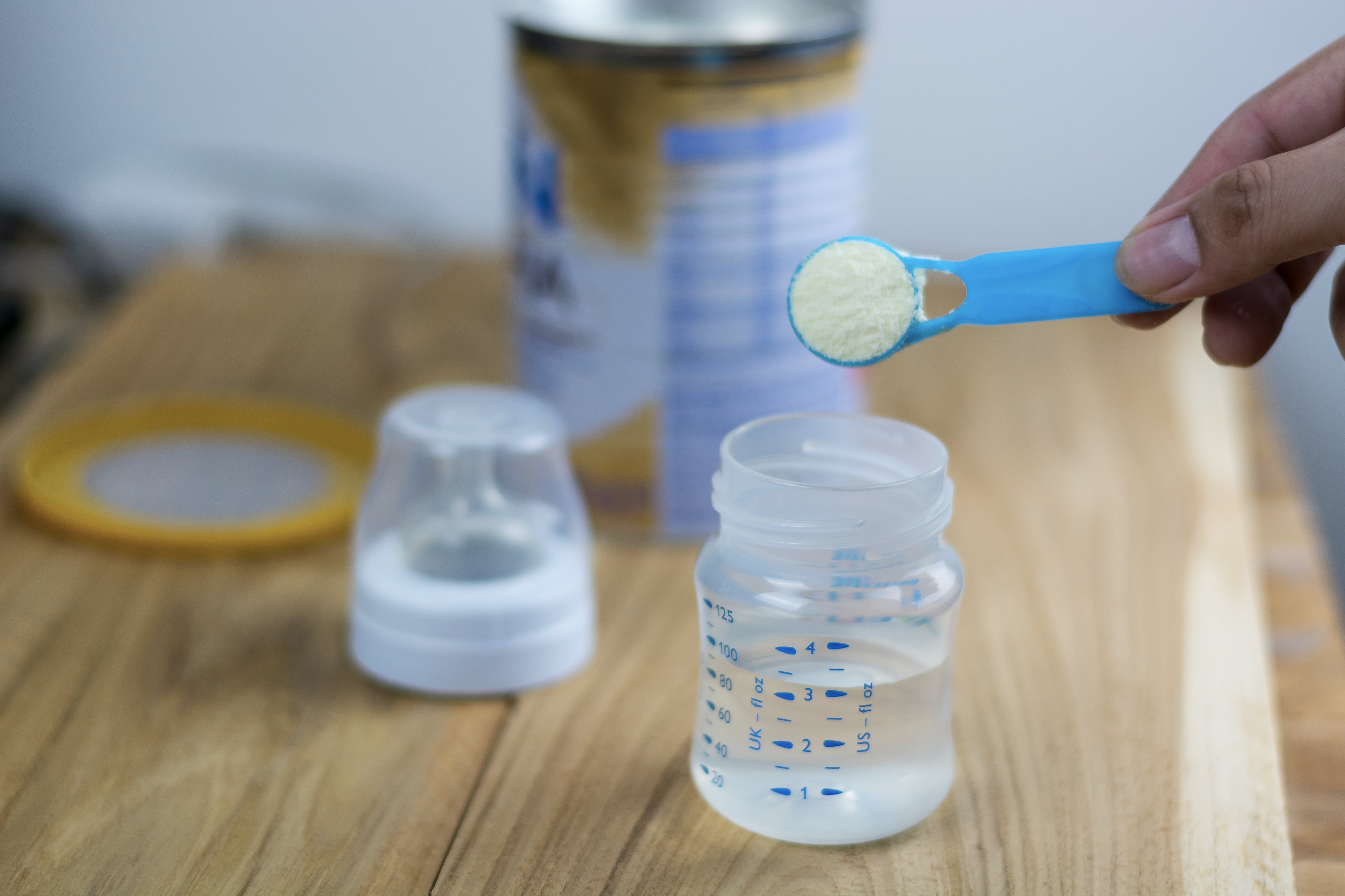 Se han retirado varios lotes de leche de fórmula por la presencia de cereulida.