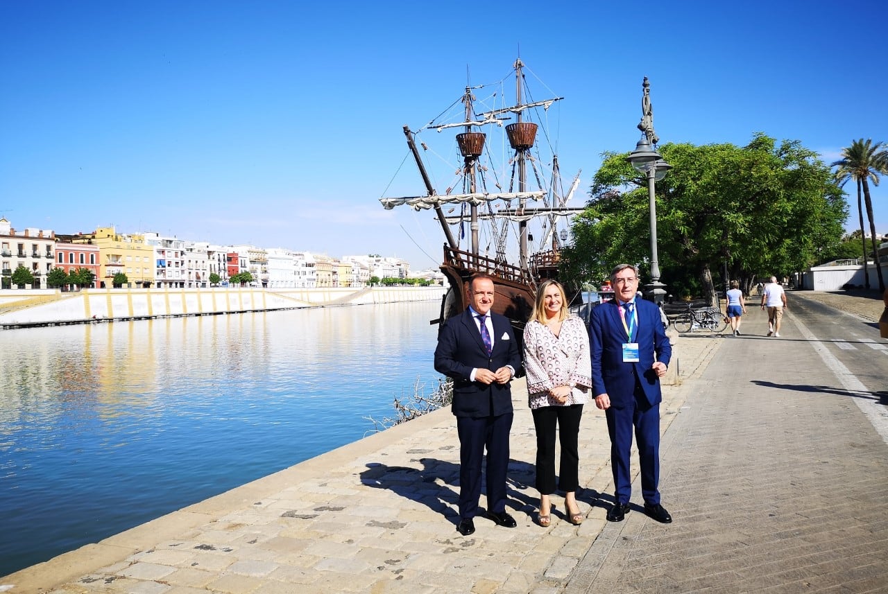 Participantes en el  foro ‘Destino Andalucía: una oportunidad para la Industria Náutica y de Cruceros